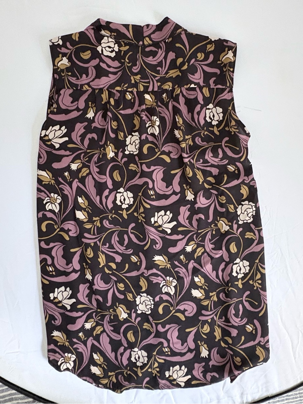 LOFT Tie-Neck Floral Black Plum Olive Green Sleeveless Top - Picture 3 of 6